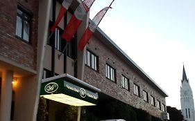 Victoria Hotel